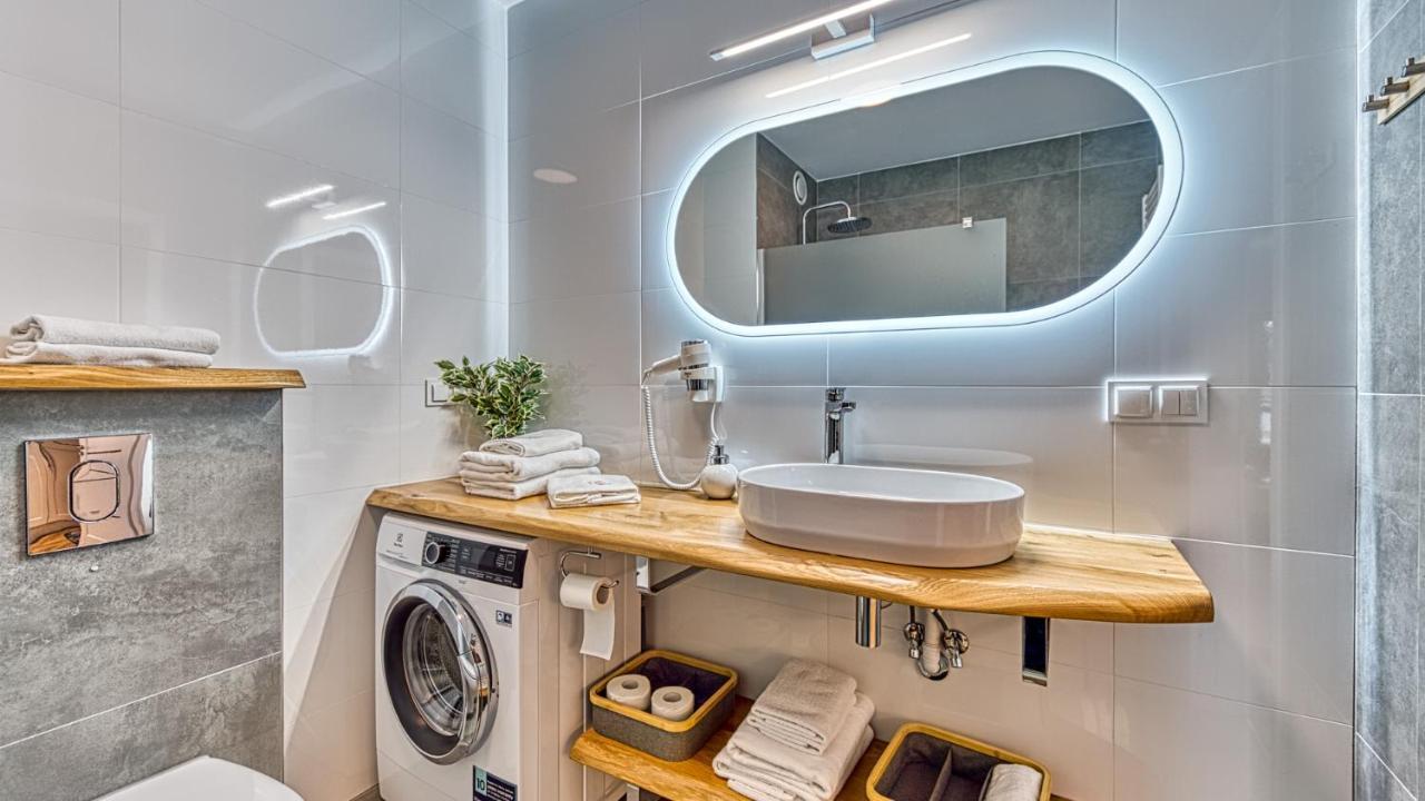 Apartament A2 Domitu Z Basenem, Sauna, Jacuzzi - 5D Apartments Szklarska Poreba Ngoại thất bức ảnh
