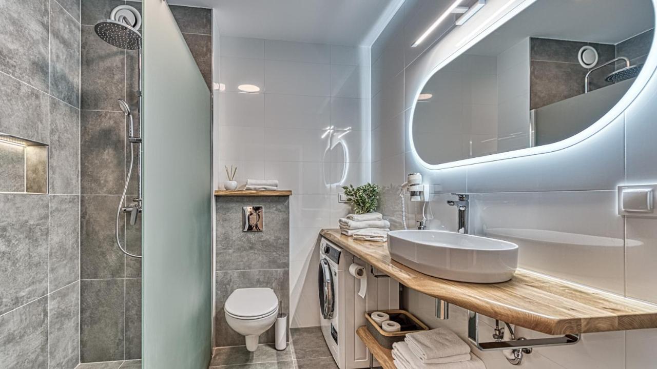 Apartament A2 Domitu Z Basenem, Sauna, Jacuzzi - 5D Apartments Szklarska Poreba Ngoại thất bức ảnh